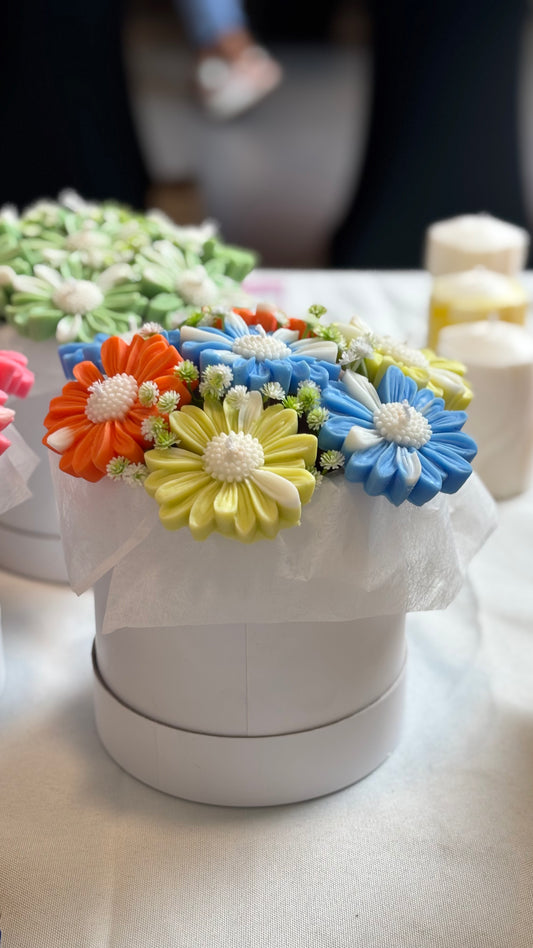 Absolute topper! Zomers kaarsboeket